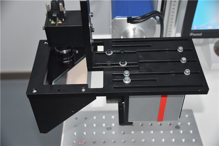 CCD視覺系統（攝像定位）激光打標機(圖3)